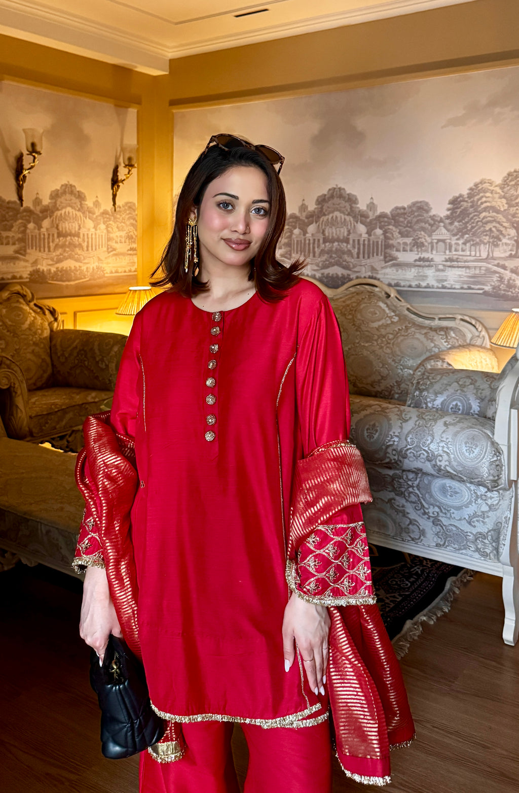 ISHITA SANDHU IN AAROH CHOGHA SET