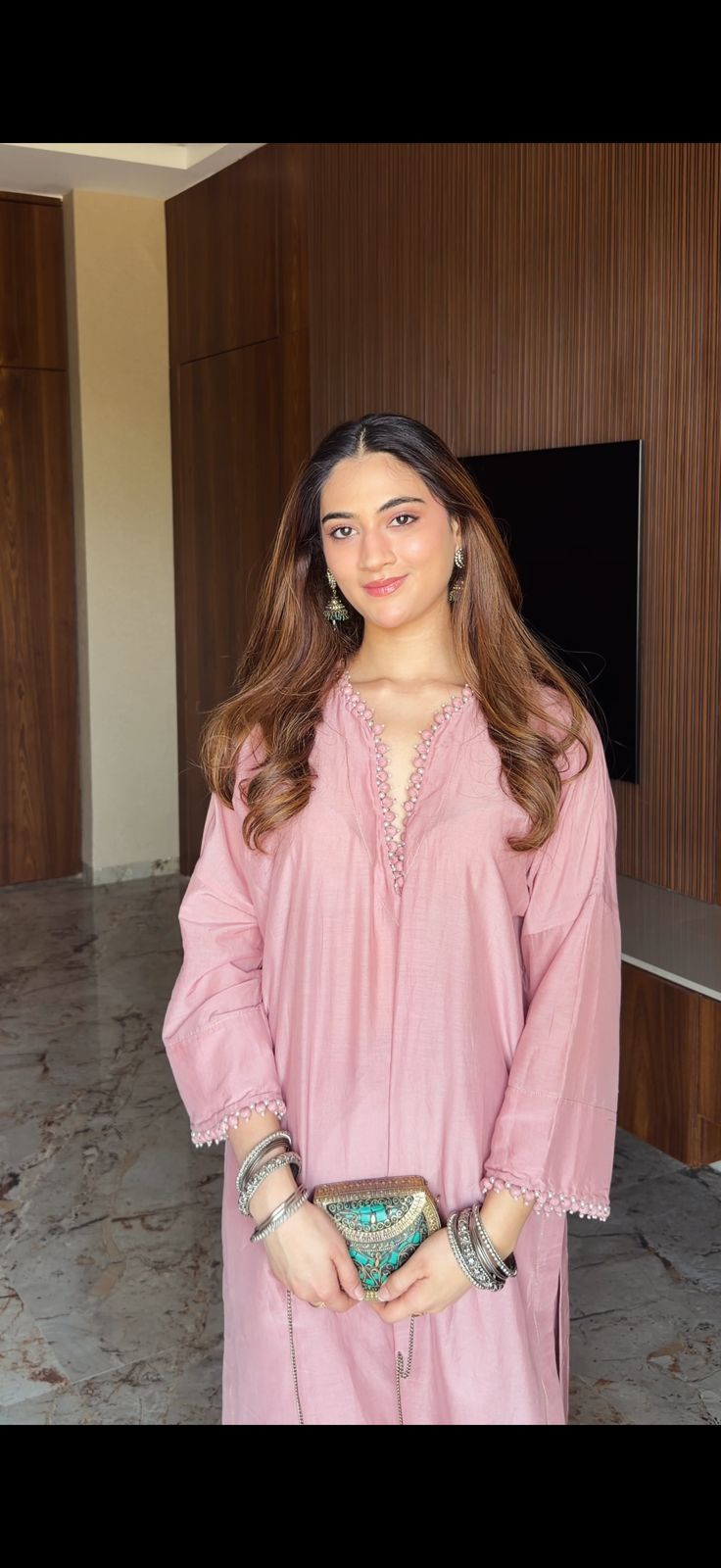 SHIVAMI JAIN IN SITAARA KAFTAN