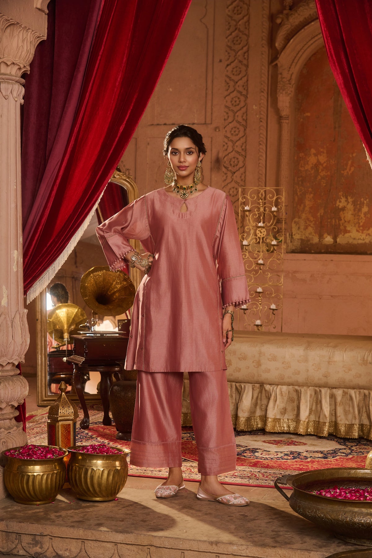 ZEENAT KURTA SET