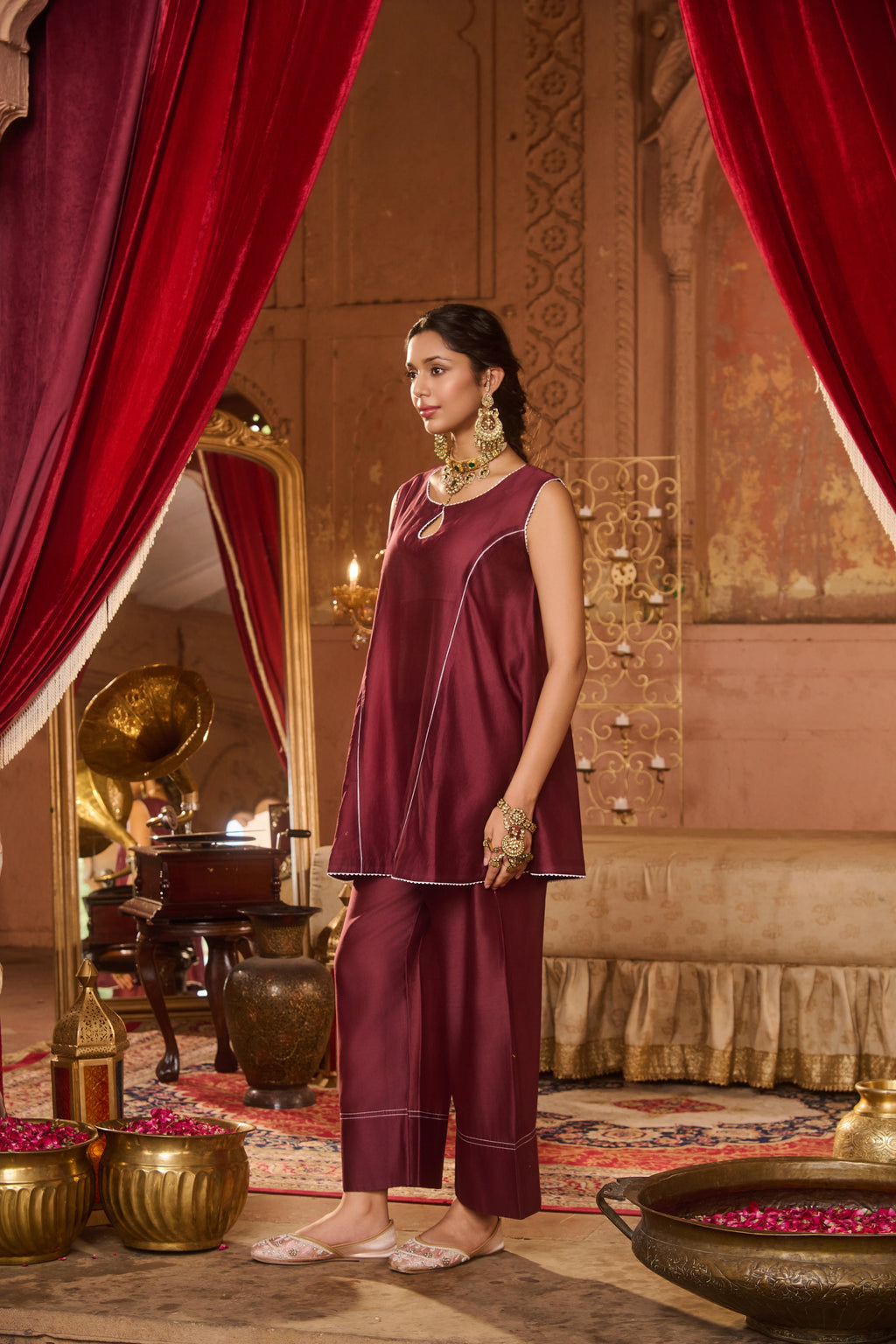 ZEENAT KURTA SET