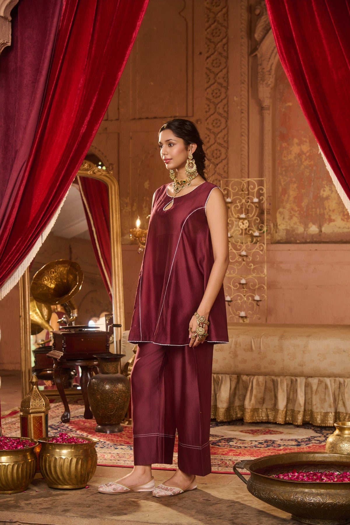 ZEENAT KURTA SET