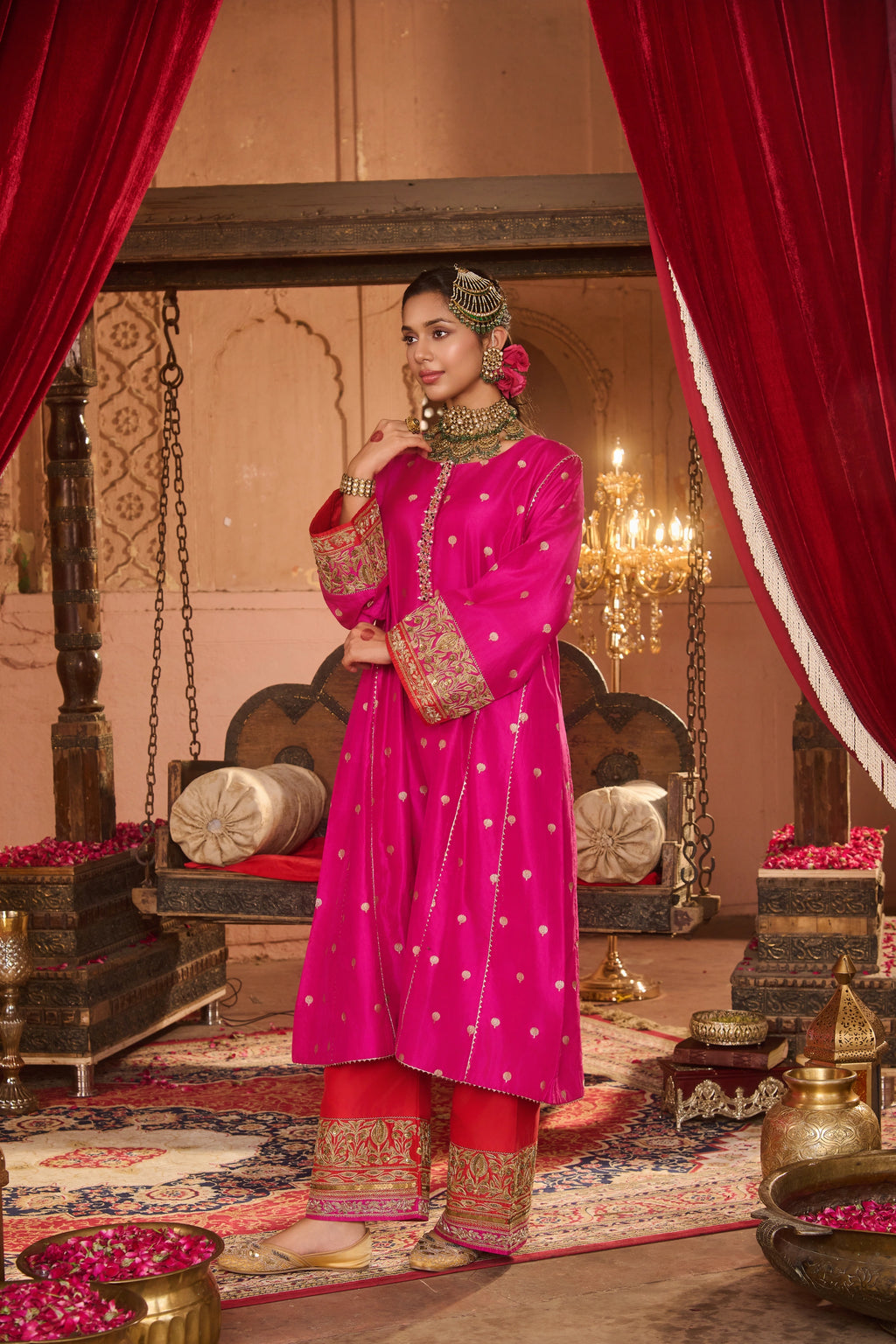 RUHAANI KURTA SET