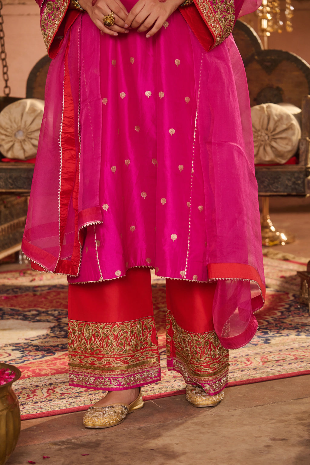 RUHAANI KURTA SET