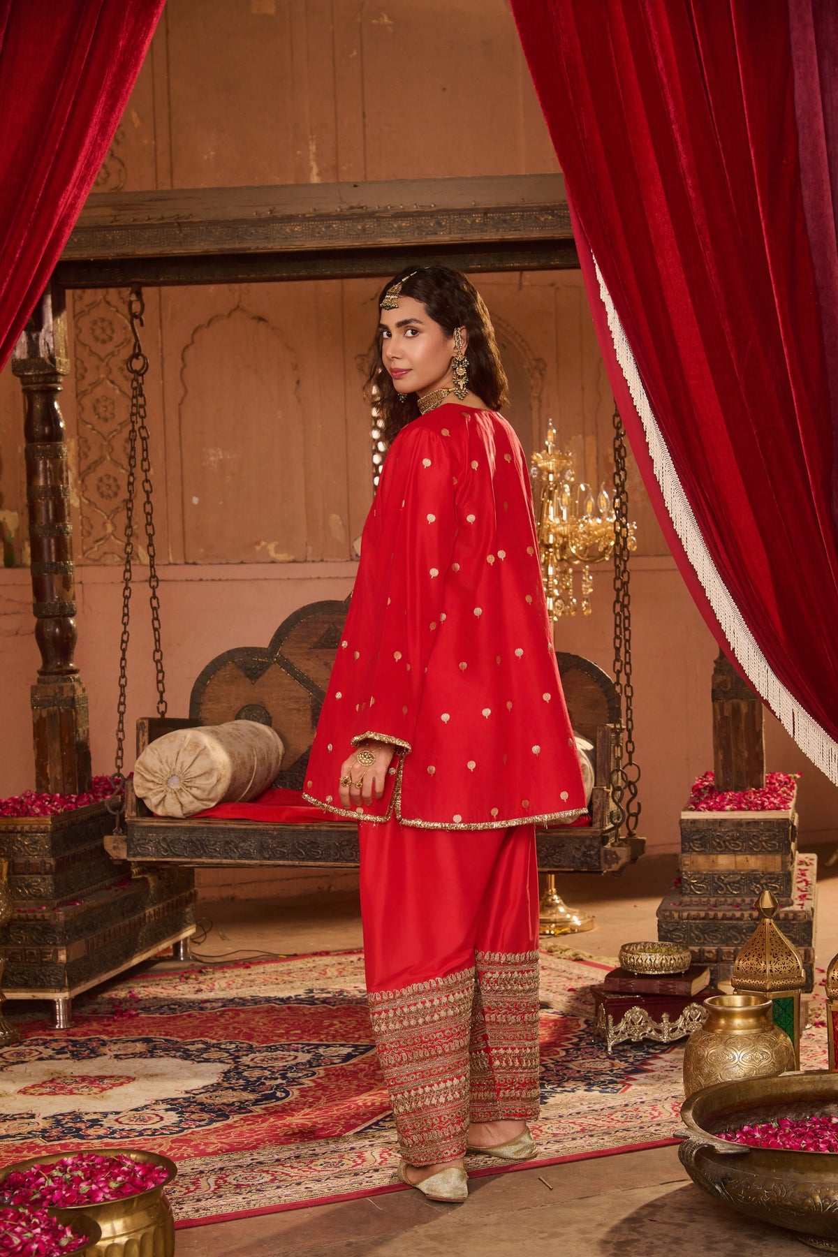 NAYAAB KURTA SET