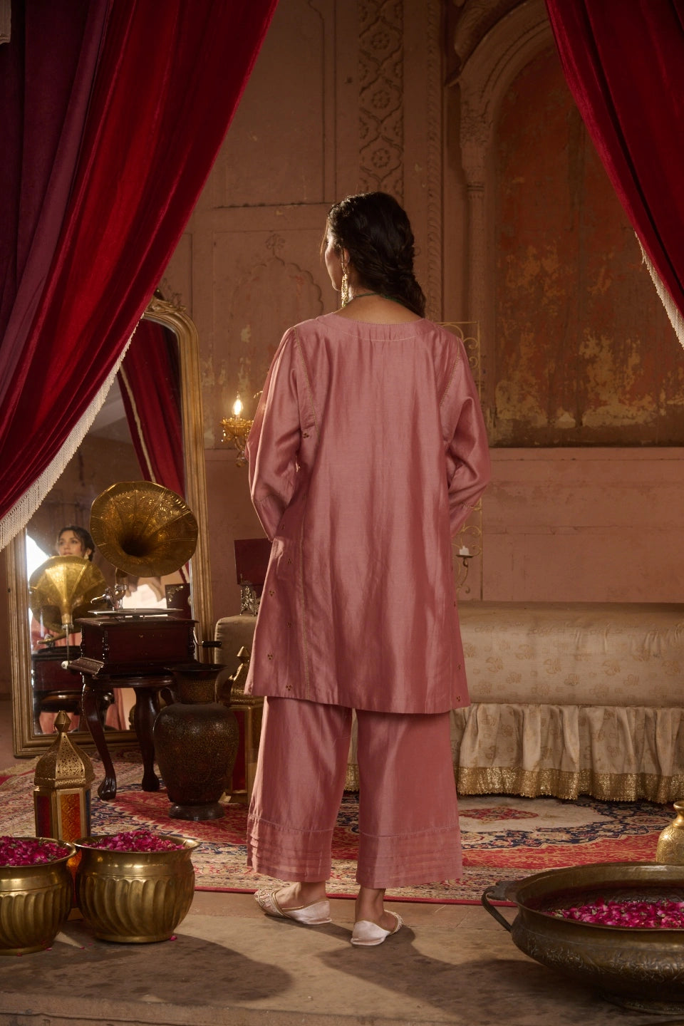 ZEENAT KURTA SET