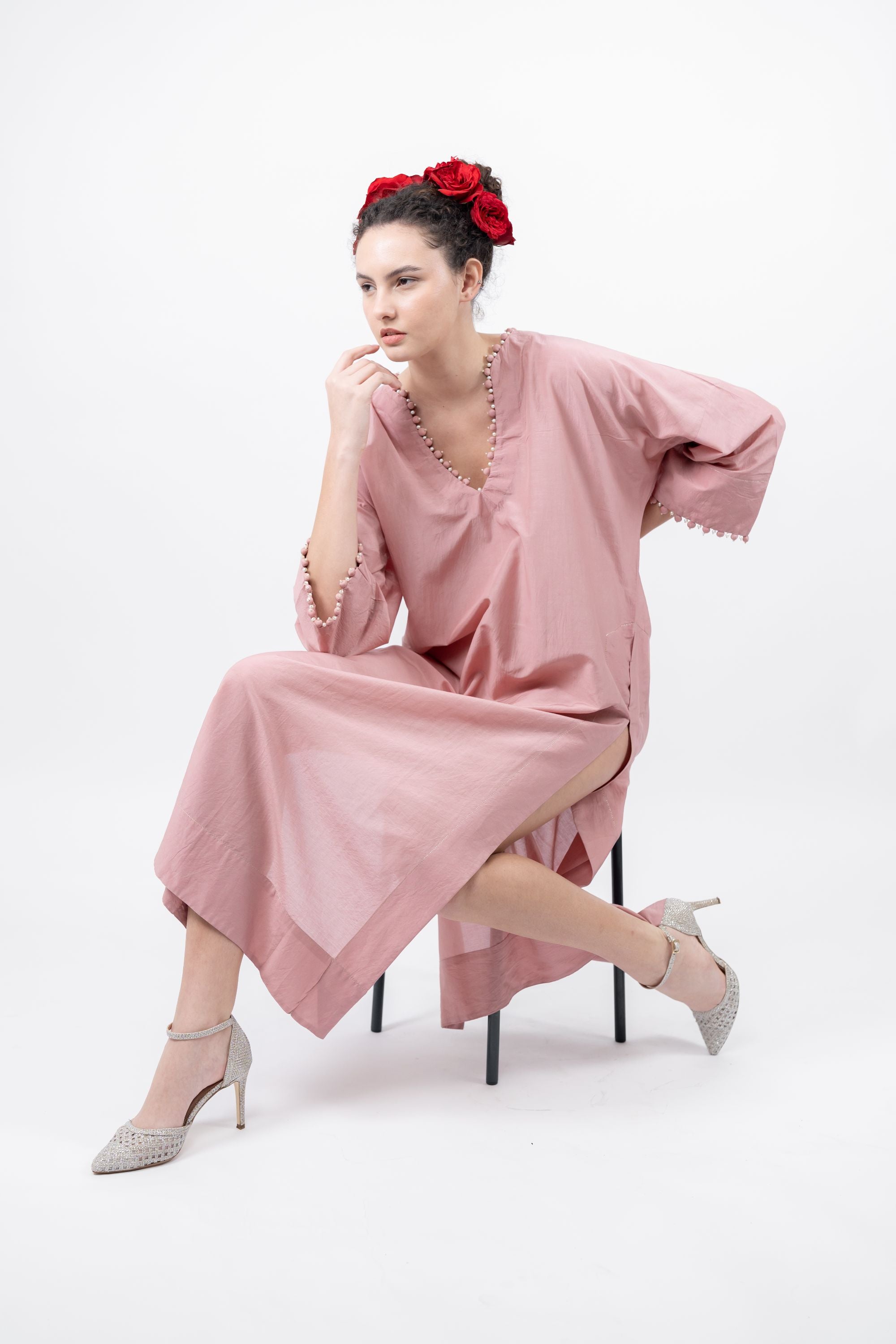SHIVAMI JAIN IN SITAARA KAFTAN