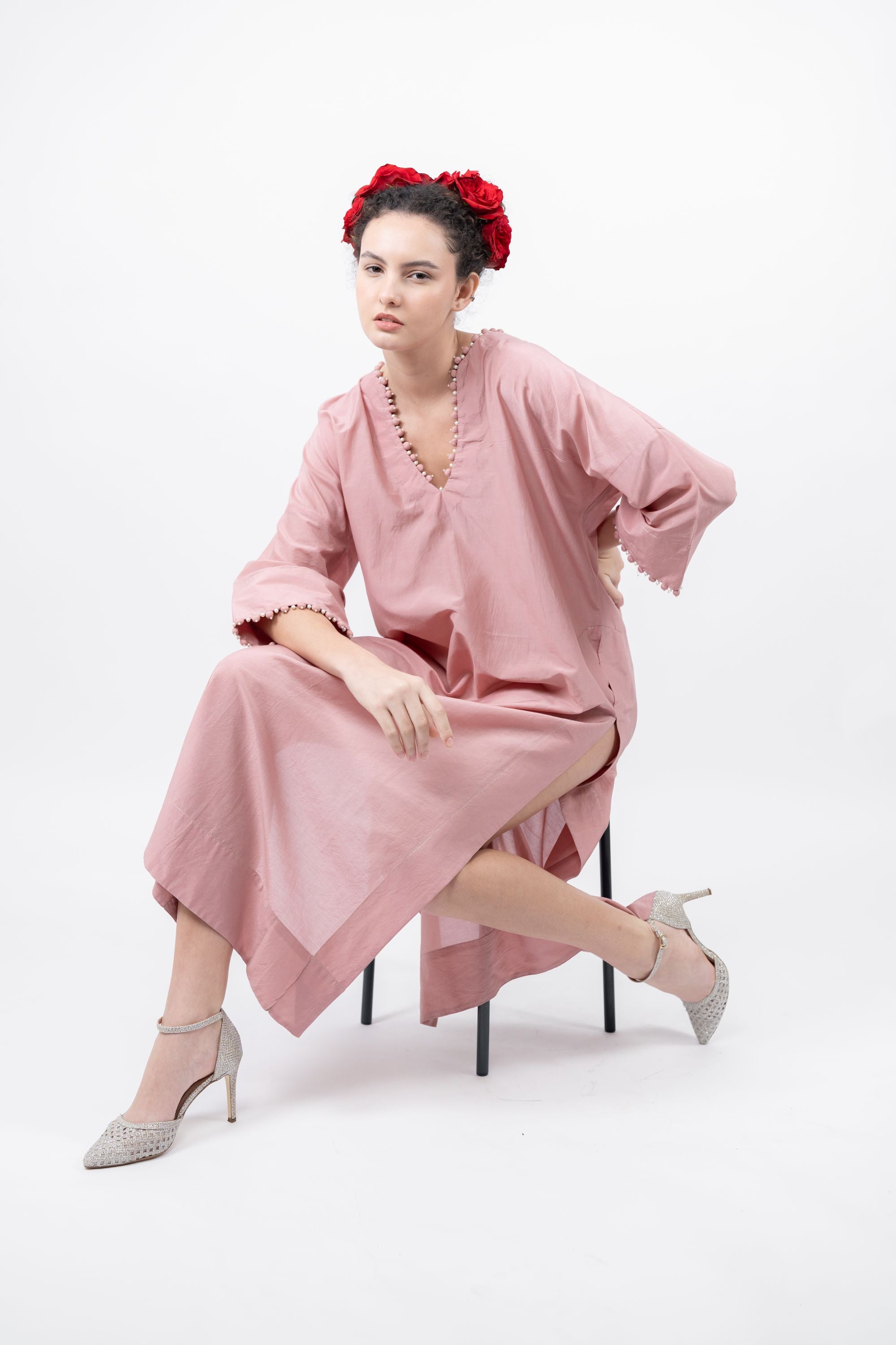 SHIVAMI JAIN IN SITAARA KAFTAN