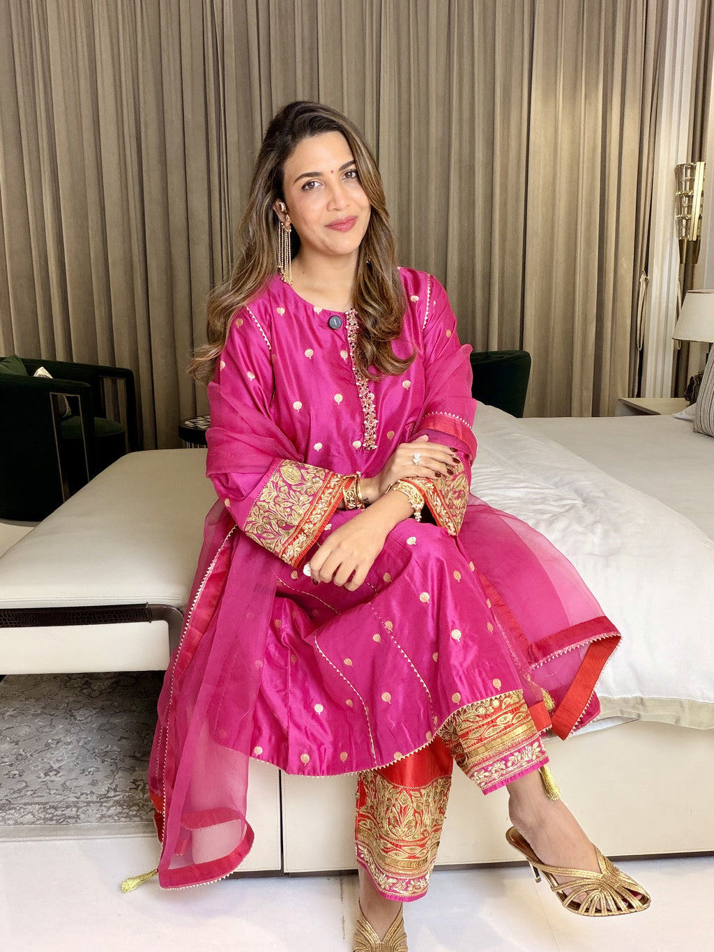 HARJEET IN RUHAANI CHOGHA SET