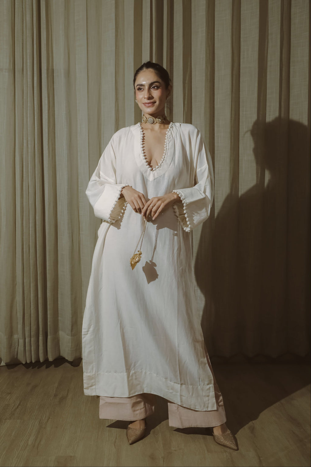 HIMADRI BHATNAGAR IN SITAARA KAFTAN SET