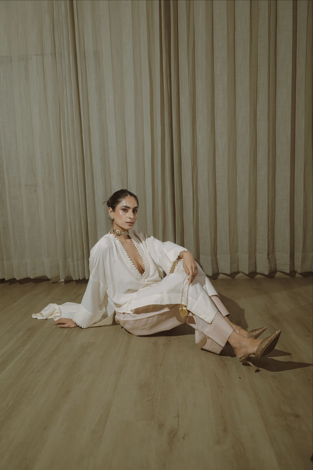HIMADRI BHATNAGAR IN SITAARA KAFTAN SET